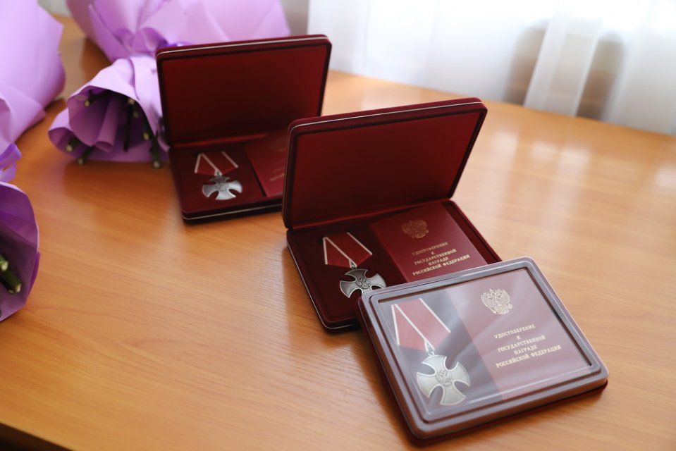 В Орле посмертно наградили защитников Отечества