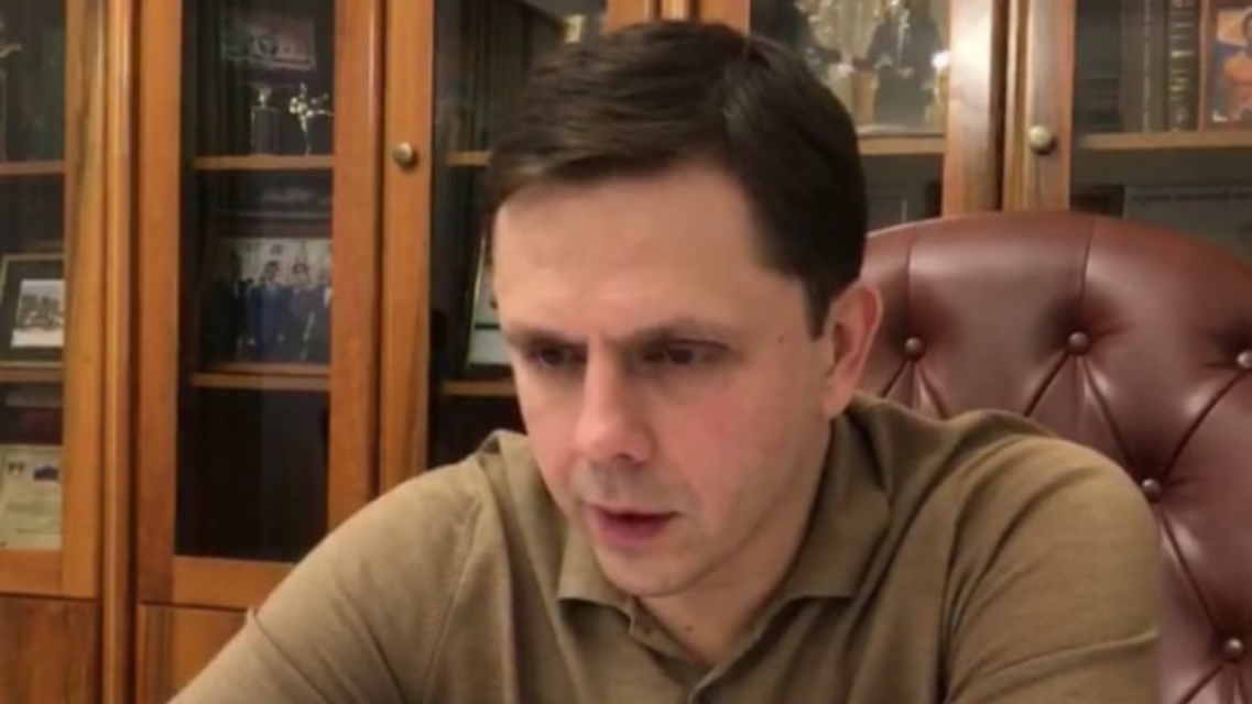 Андрей Клычков подтвердил, что торговые центры и парикмахерские работать не будут