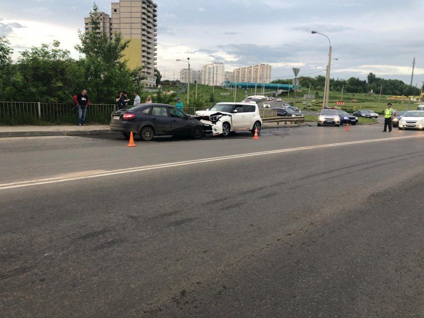 ДТП по вине пьяного водителя: при столкновении авто в Орле пострадали шесть человек