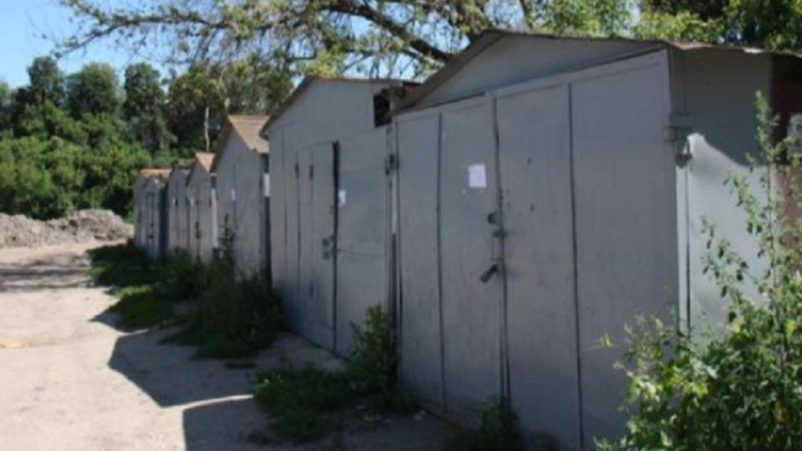 В Орле снесут оставшиеся на ул. Комсомольской гаражи при участии полиции