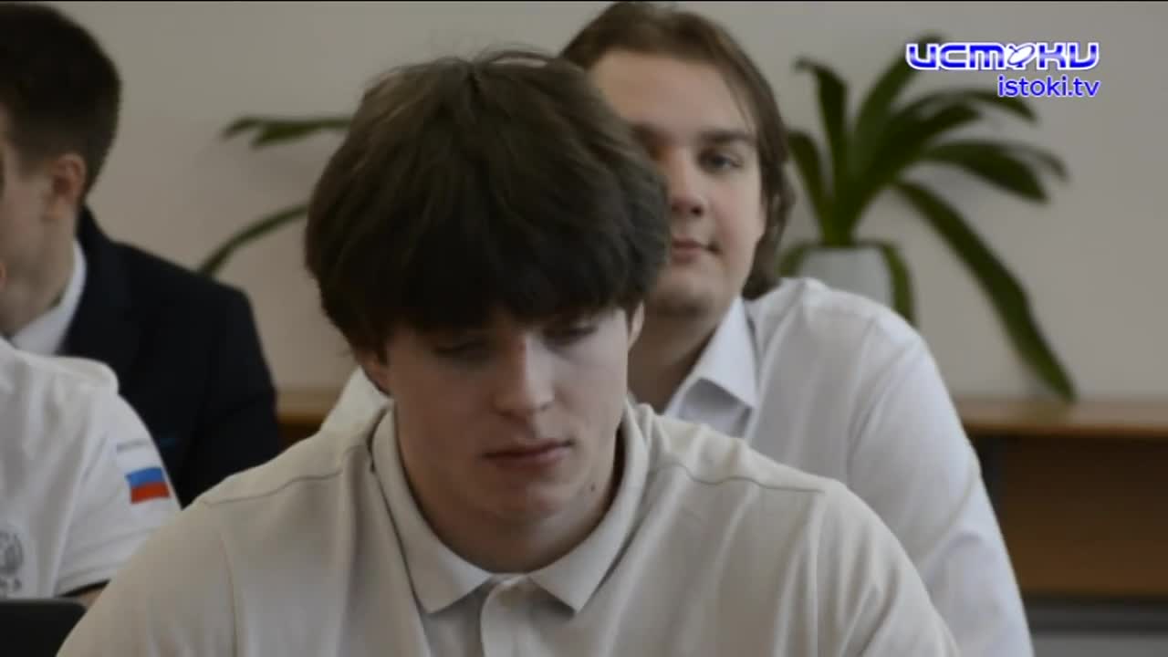 Великий и ужасный ЕГЭ. О нем решили поговорить чиновники на областном совещании, мы же спросили и орловчан