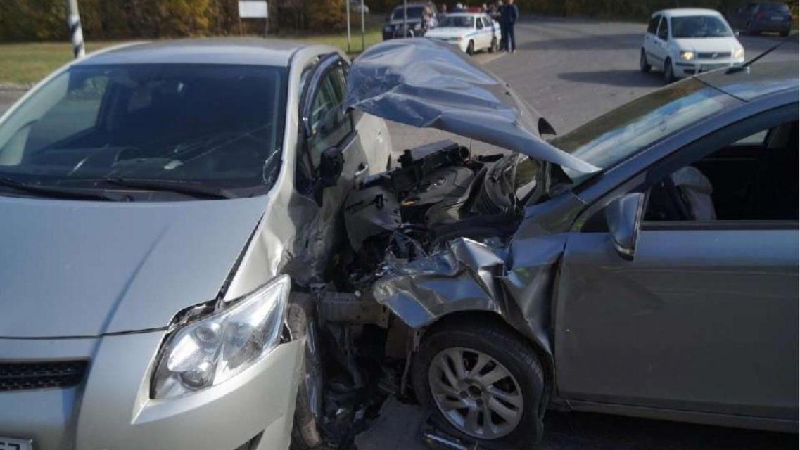 Две автоледи не смогли разъехаться на трассе под Орлом