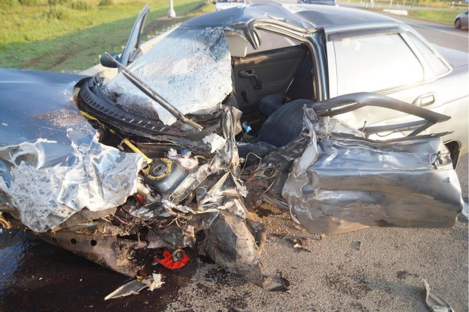 Под Орлом при лобовом столкновении двух авто пострадали семь человек