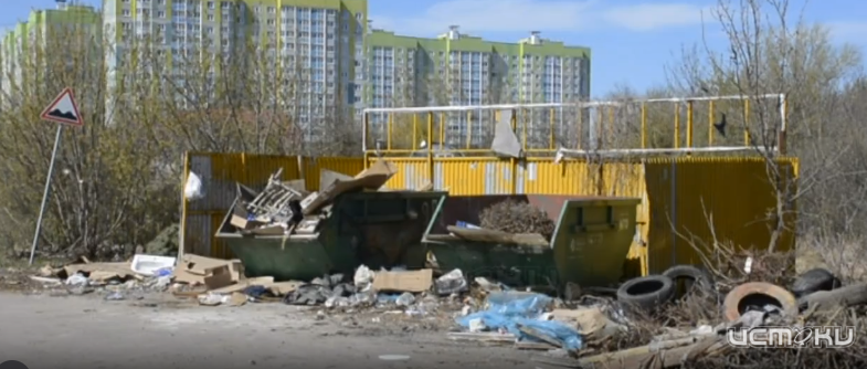 На площадку по ул. Достоевского, 34 добавят еще контейнеры
