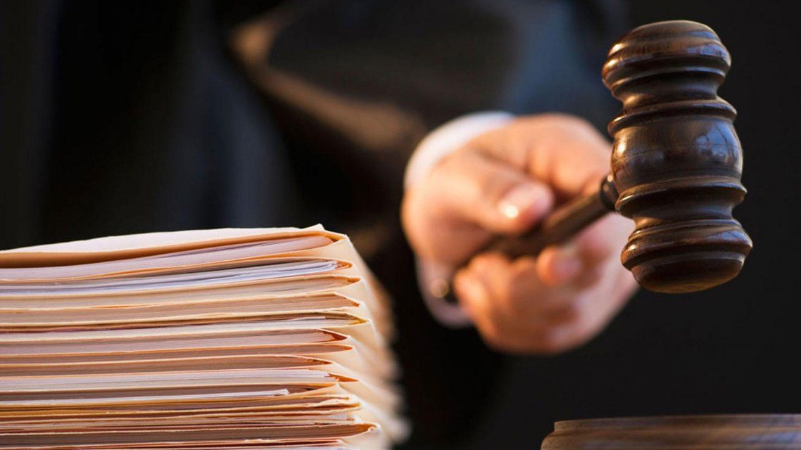 Суд на Орловщине вынес приговор главе ливенского БТИ Сергею Фаустову и его подельнику