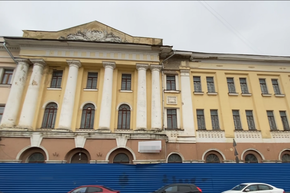 Суд обязал отремонтировать ДК Профсоюзов в центре Орла