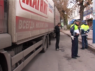 Сегодня в районе улицы Тургенева фура сбила пешехода