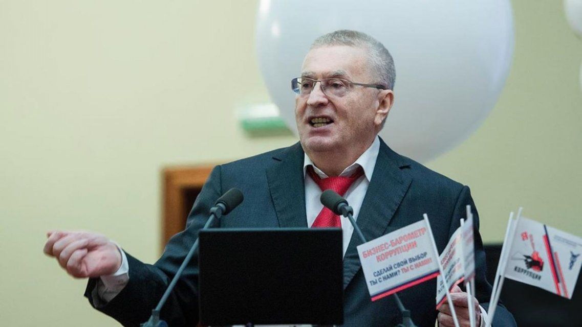 Жириновский требует уволить мэра Орла за проведение форума в разгар пандемии коронавируса