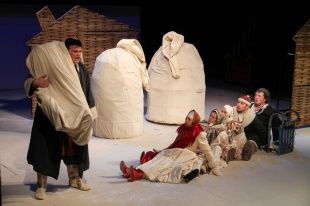 Орловчанам предлагают провести вечер среды в театре 