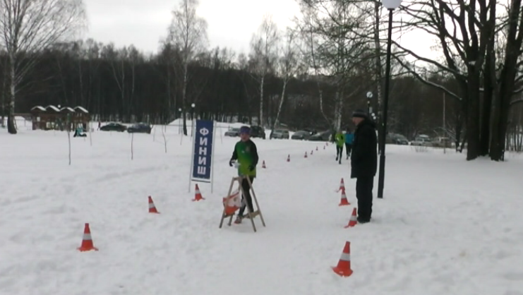 В Медведевском лесу прошли соревнования по спортивному ориентированию. Спортсмены опробовали новый для Орла формат кросс-спринт-нокаут
