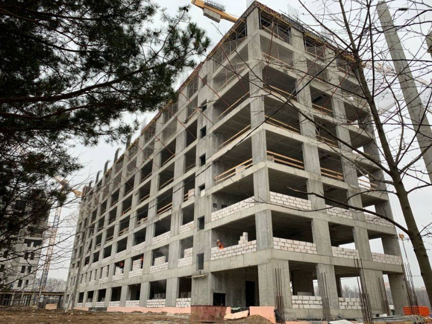 Монолитные работы завершены в комплексе общежития студенческого кампуса в Орле