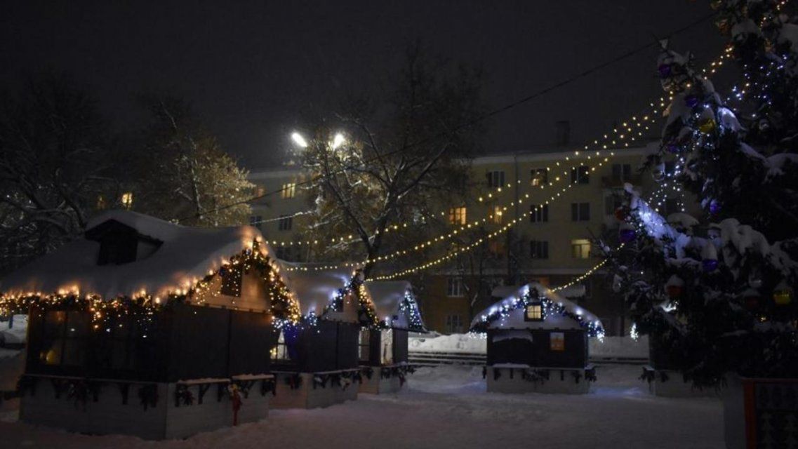 Дыры в бюджете: мэрия Орла не смогла расплатиться за новогодние украшения