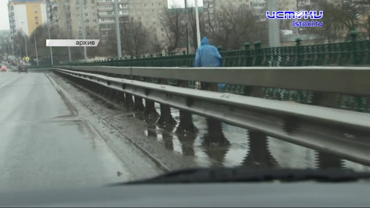 Насыщенная сессия городских избранников после двухмесячного перерыва. Обсудили проблемы Красного моста и моста Дружбы