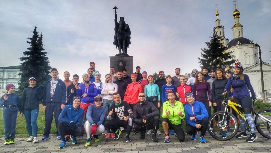 В костюмах и с кровавым макияжем: орловчане отметят Хэллоуин на пробежке