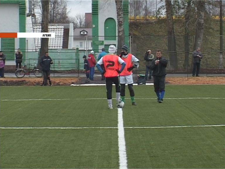 Победа футболистов