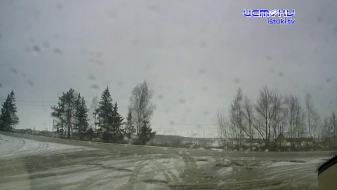 ВИДЕО: дорога в горошек, дизайнеры — погода и Росавтодор