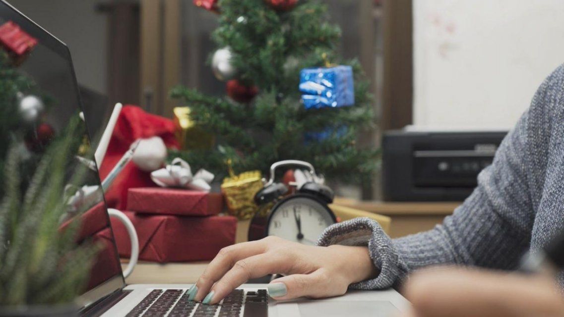 Орловским работодателям рекомендовали отказаться от корпоративов в офисах