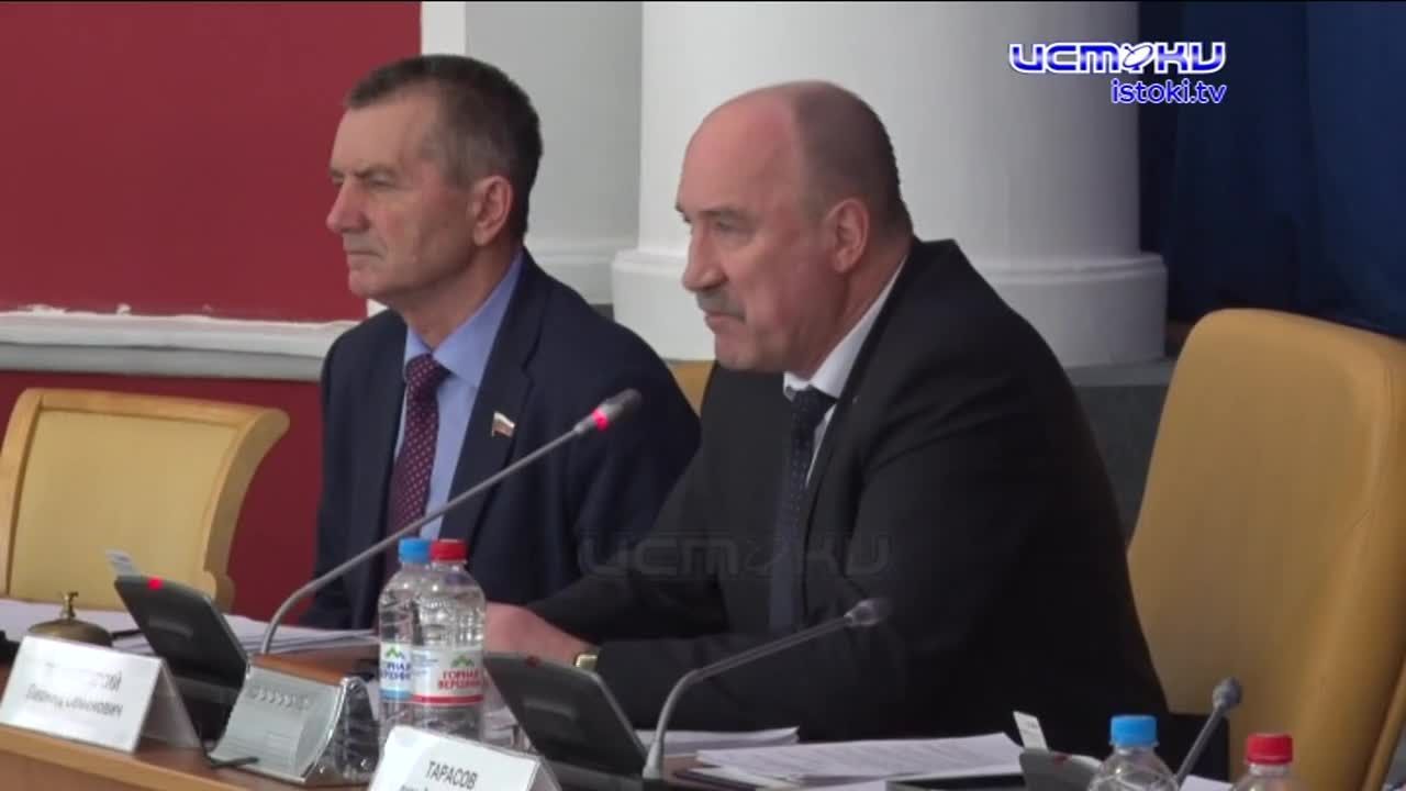 Городской бюждет и строительство школ. Яркий "Час контроля" с заседания областного парламента