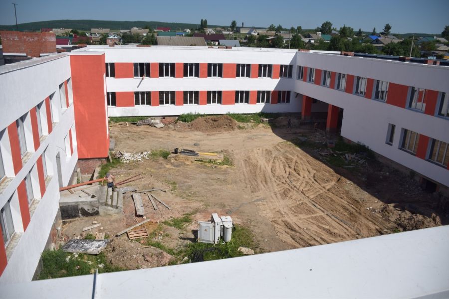 Москва дает Орловской области свыше 199 млн рублей на строительство школ