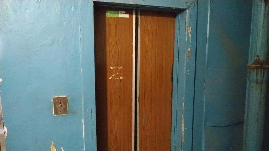 Губернатор Андрей Клычков: позорная ситуация, когда лифты по 2-3 месяца не запускаются