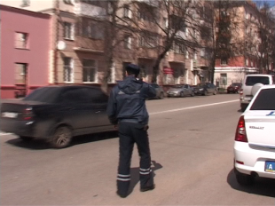 Как во тьме. В Орле прошел рейд ГИБДД по затонированным автомобилям