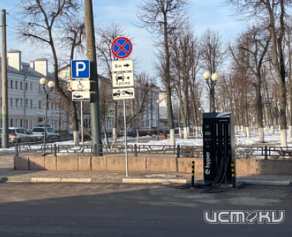 Эпопея со снятым ограждением в Сквере Танкистов продолжается