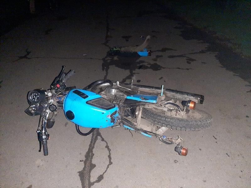 Два подростка решили прокатиться на мотоцикле и угодили в ДТП