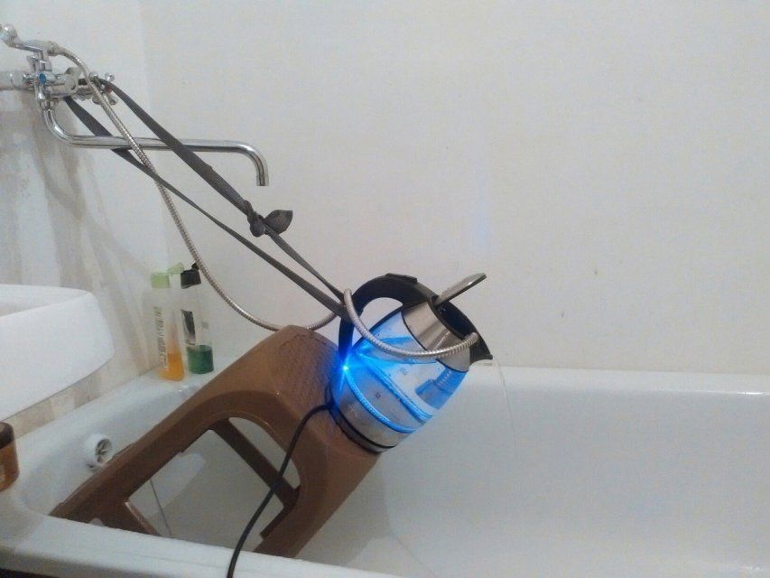 Жители Заводского района Орла будут вынуждены еще потерпеть без горячей воды 