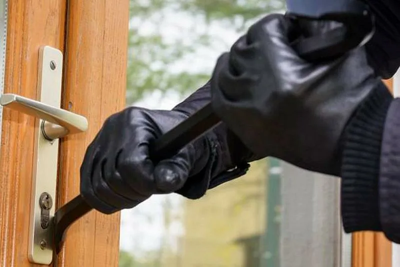 В Орловском районе раскрыта кража тепловой пушки и удлинителя