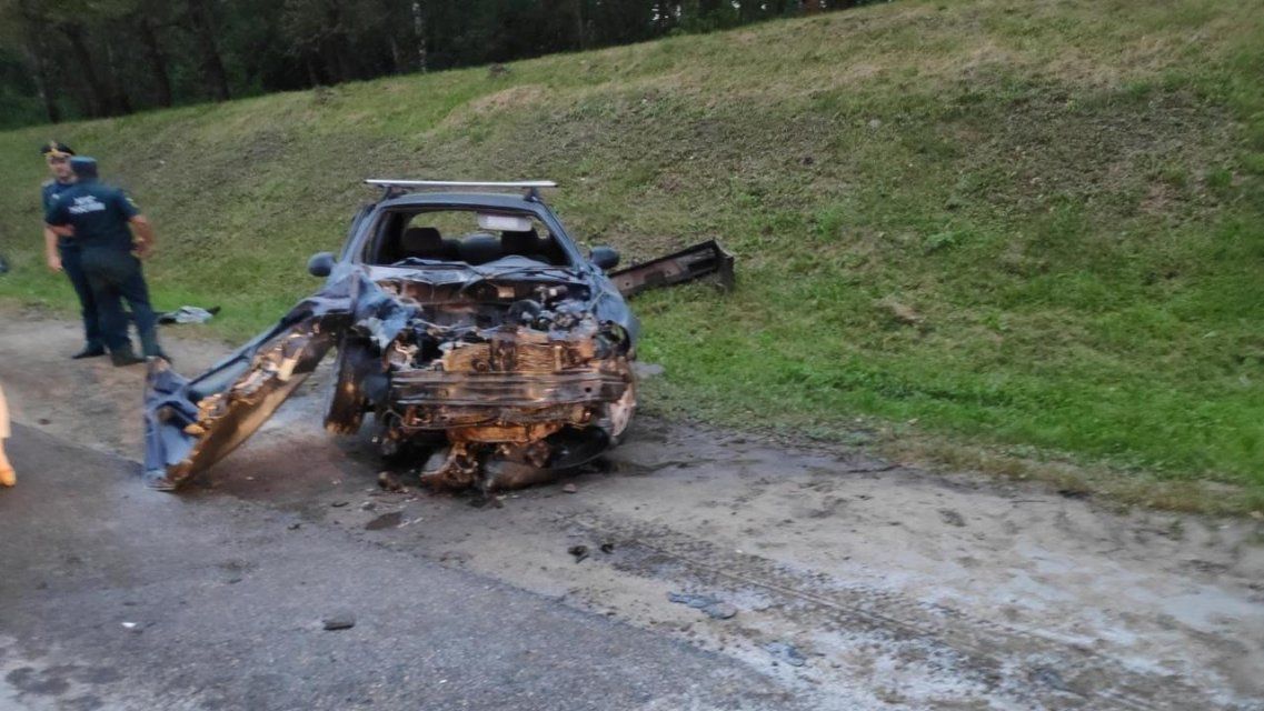 Девушка вылетела на встречку на орловской объездной и едва не сгорела в авто 