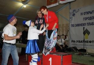 Римма Васильчук привезла из Тюмени полный медальный комплект