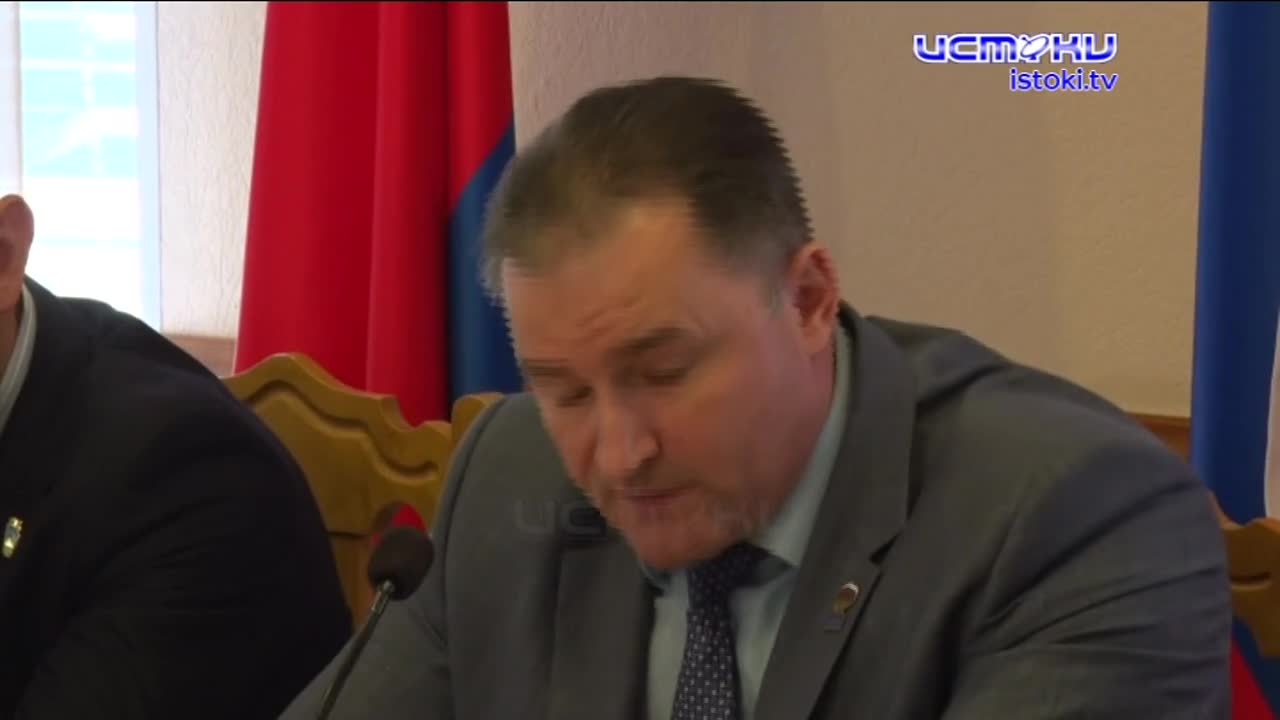 На заседании Орловского городского Совета обсудили капремонт школы №29: готовность объекта — 90%, но темпы работ низкие