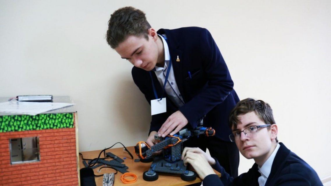 Шестеро орловских школьников приняли «Большой вызов» и стали победителями