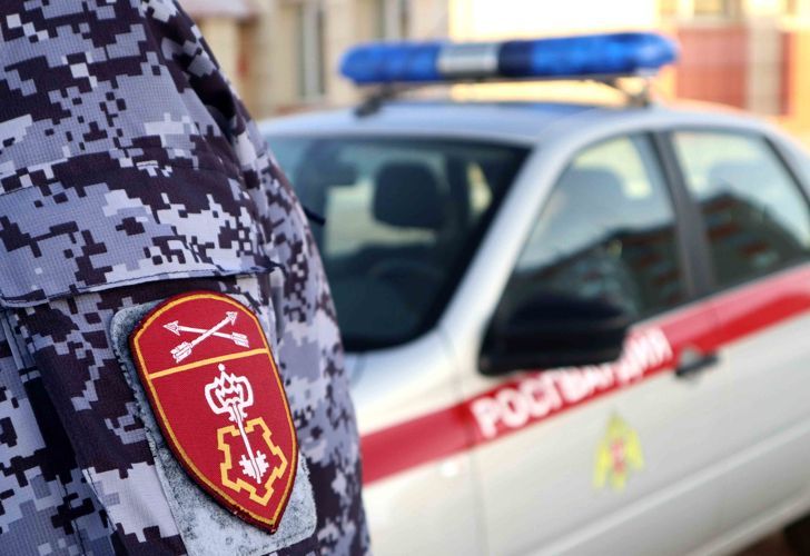 В орловском магазине трое посетителей устроили драку