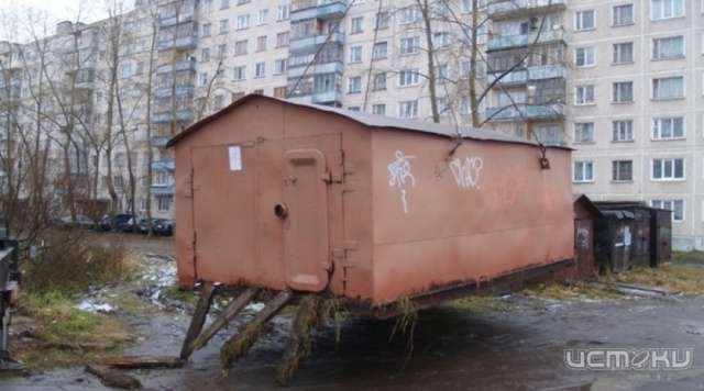 На все руки: Орловчанин украл гараж из кооператива и деньги с банковской карты