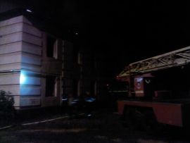 Сегодня ночью в Орле горела расселенная двухэтажка