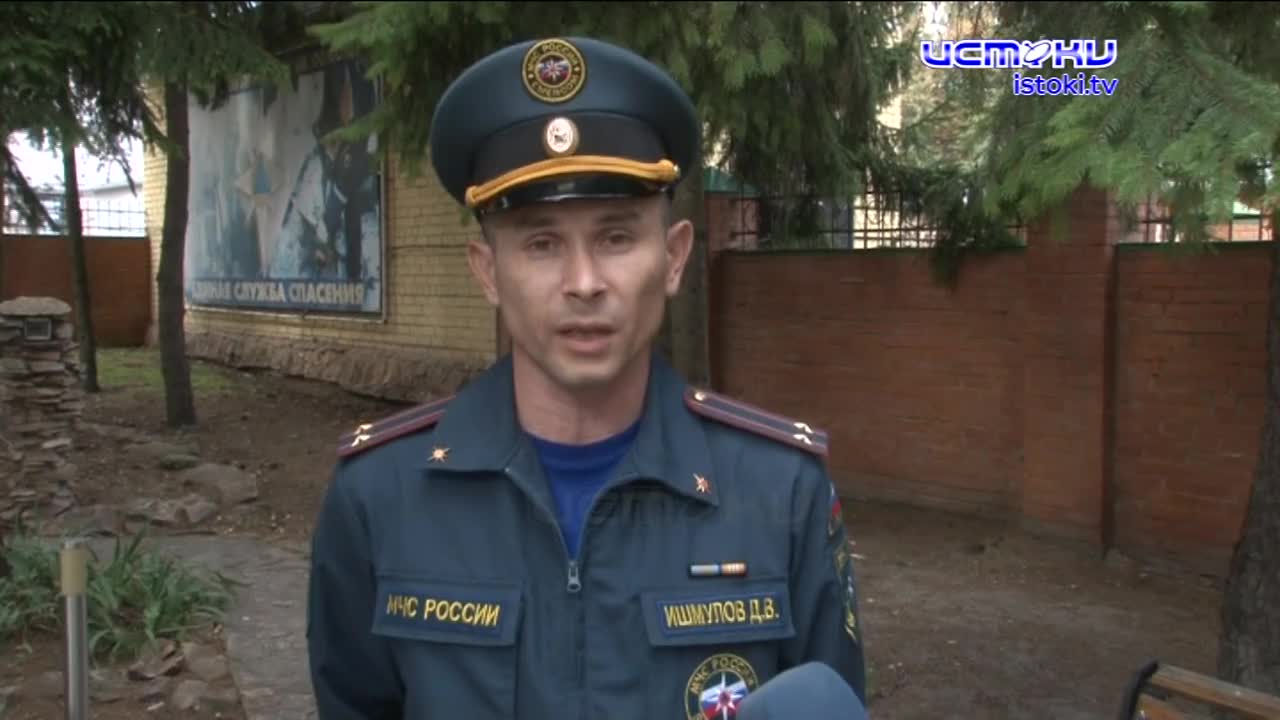 «Ботва и ветки в мусорке - так делать нельзя», - говорит «Зелёная роща». Неправильно поняв призыв спасателей, одни понесли растительные отходы на мусо...