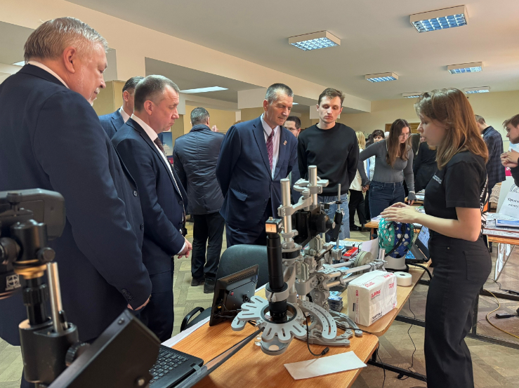 От археологических находок до медицинских приборов представили орловские студенты на закрытии "Недели науки-2026"