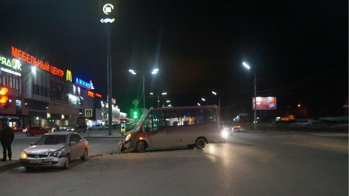 Разворот «Газели» не по правилам: на Рождество в Орле пострадали двое детей