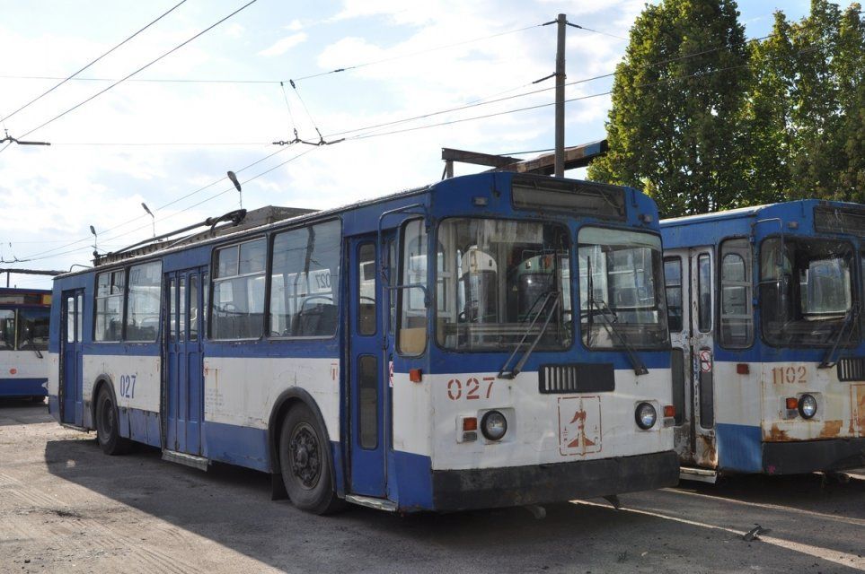 В Орле пассажиры пока не смогут проехать на 6-м маршруте троллейбуса 