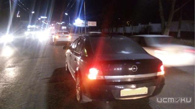 Не выдержал дистанцию: в Орле «Опель Астра» въехал в «Киа Рио» 