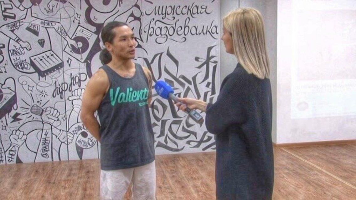 Его вдохновил Брюс Ли: би-бой из Петербурга провел мастер-класс для орловских танцоров