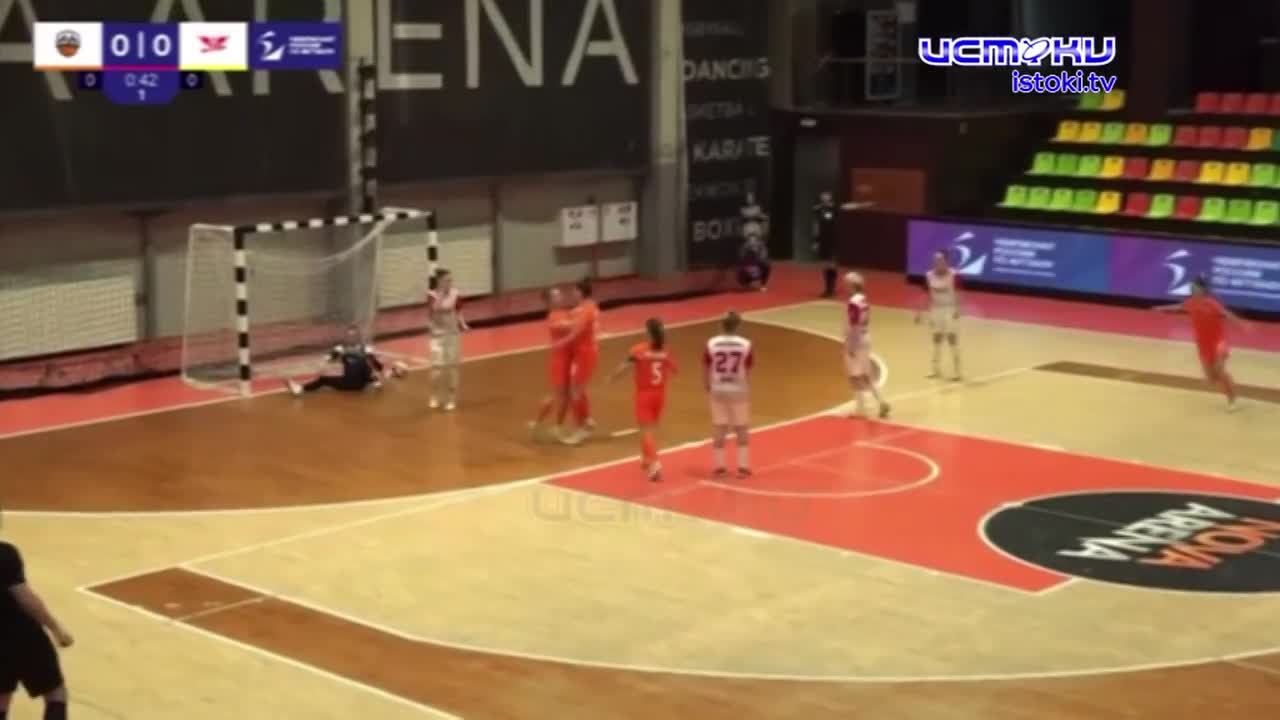 Орловские футболистки потеряли шансы на выход в плей-офф