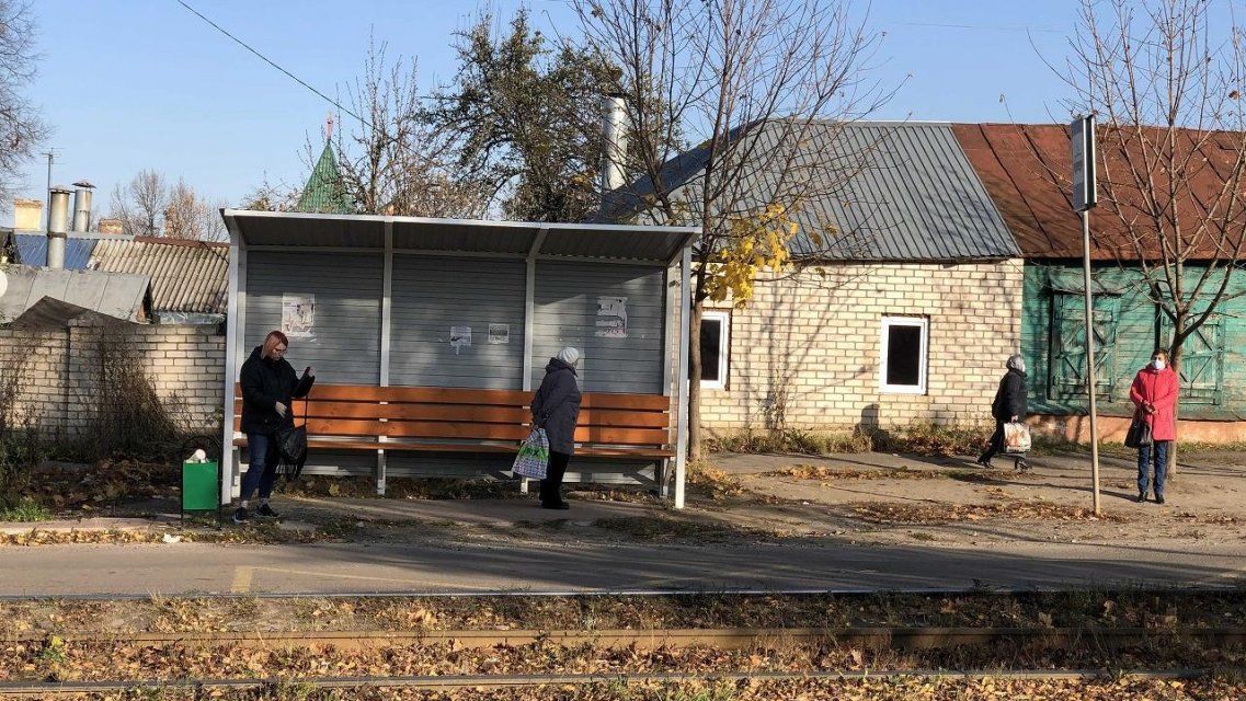 Год без крыши: в Орле появилась долгожданная трамвайная остановка