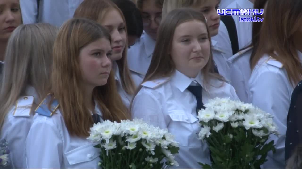 В День знаний торжественная линейка объединила около 200 первокурскников. В Орловском филиале Петербургского государственного университета путей сообщ...