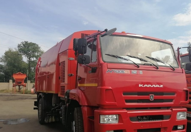 Автопарк «Спецавтобазы» вновь пополнился