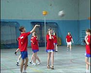 Корфболисты на песке