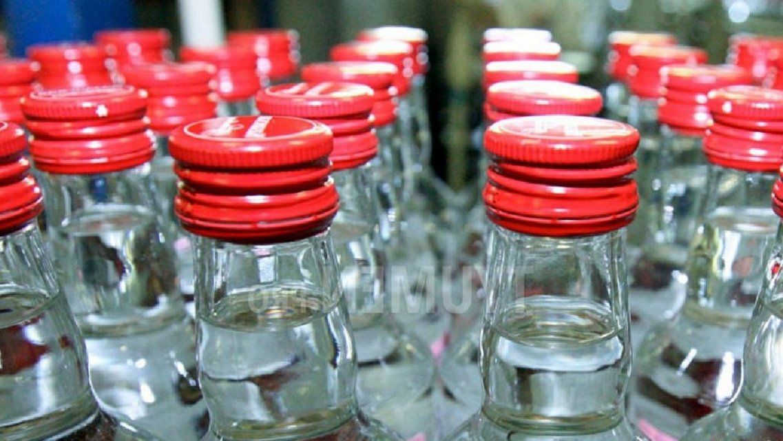 Двое орловчан пойдут под суд за махинации с паленым алкоголем 