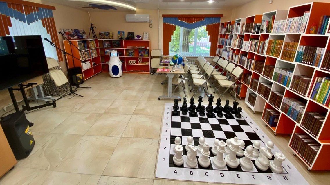 Во Мценске появится уникальная библиотека с говорящим роботом