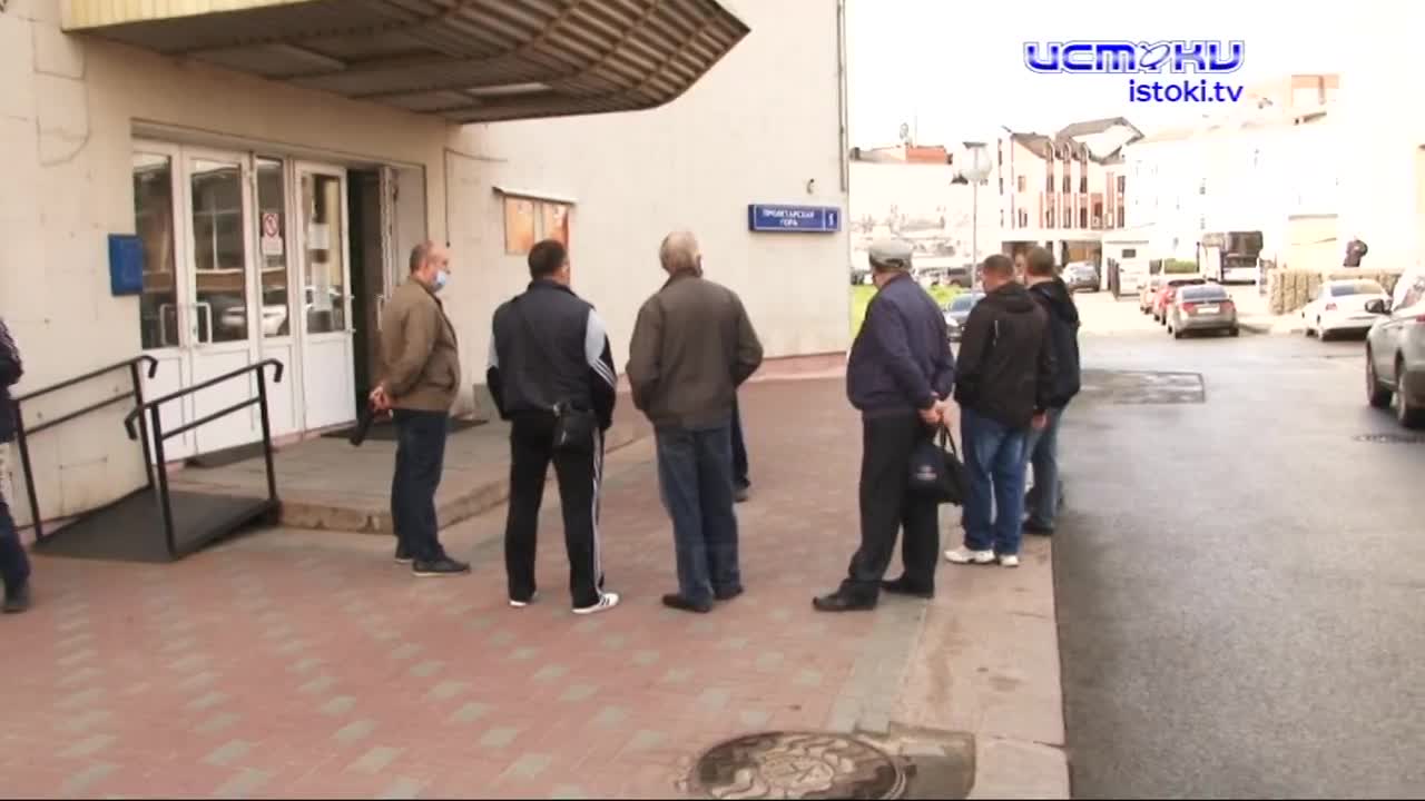 "Хочет, чтобы ему из администрации давали деньги?". Юрий Парахин прокомментировал бедственное положение ТТП